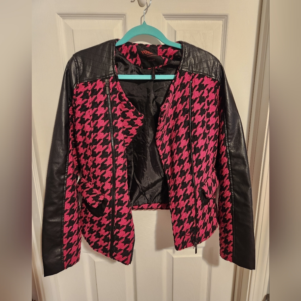 Yoki Pink & Black Jacket with Houndstooth Pattern + Scarf